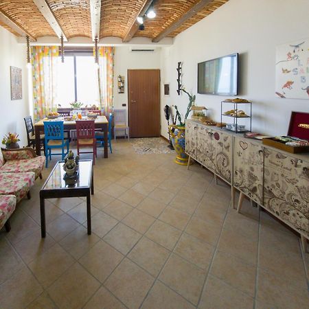 Lala Salama San Leone Dış mekan fotoğraf